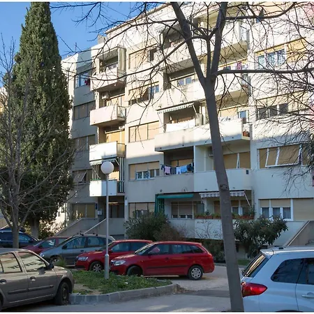 Apartment D