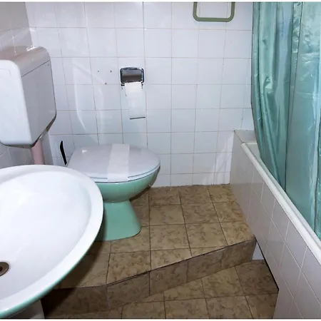D Apartament *