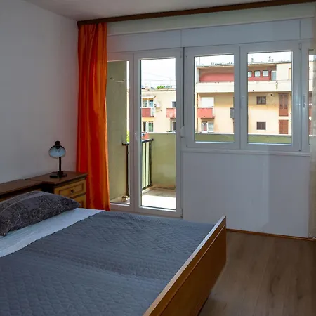 D Apartment